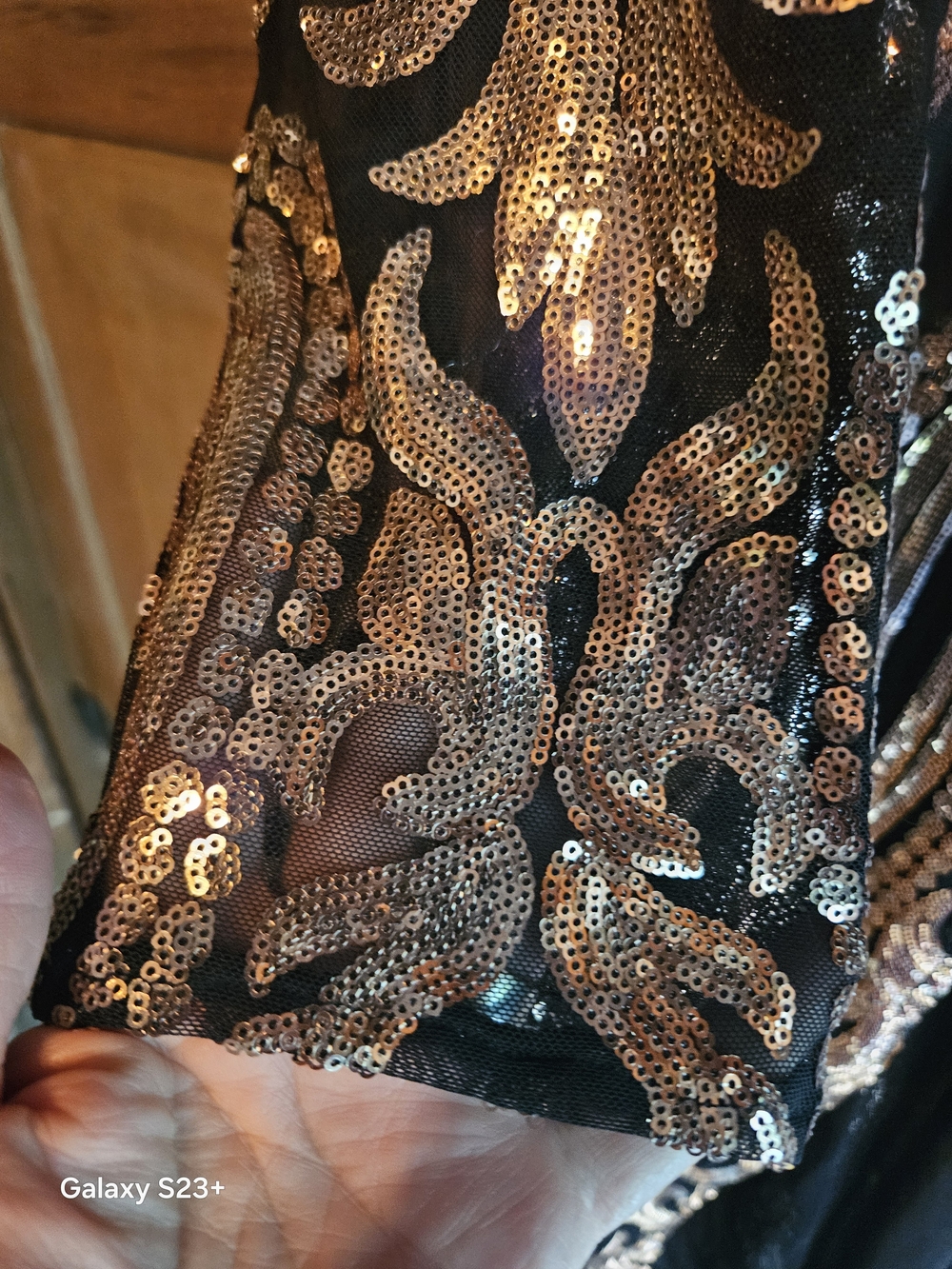 VENUS Black Long Sleeve Sequin Embellished DUSTER - Picture 3 of 8
